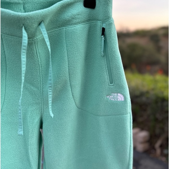 NWT! The North Face Women's Alpine Polartec 200 Regular Pants Wasabi and black - Picture 5 of 8